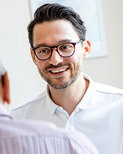 Dr. Michael Stingl