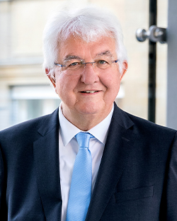 Robert Holzmann